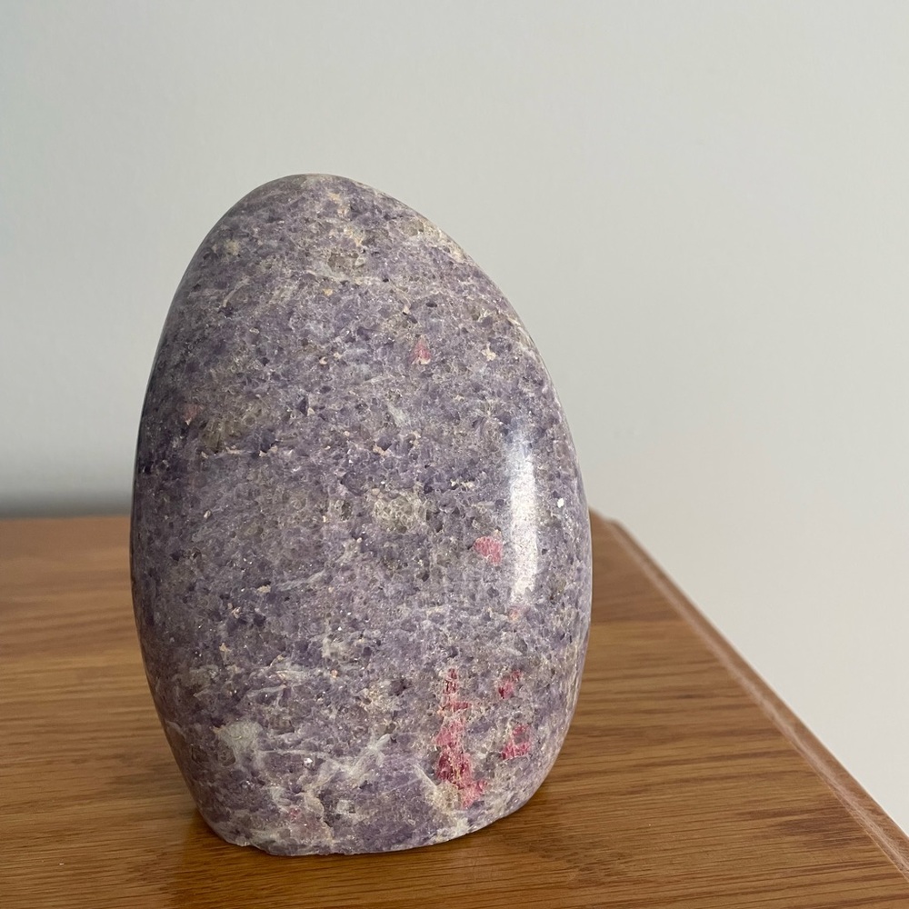 Lepidolite tumbled crystal